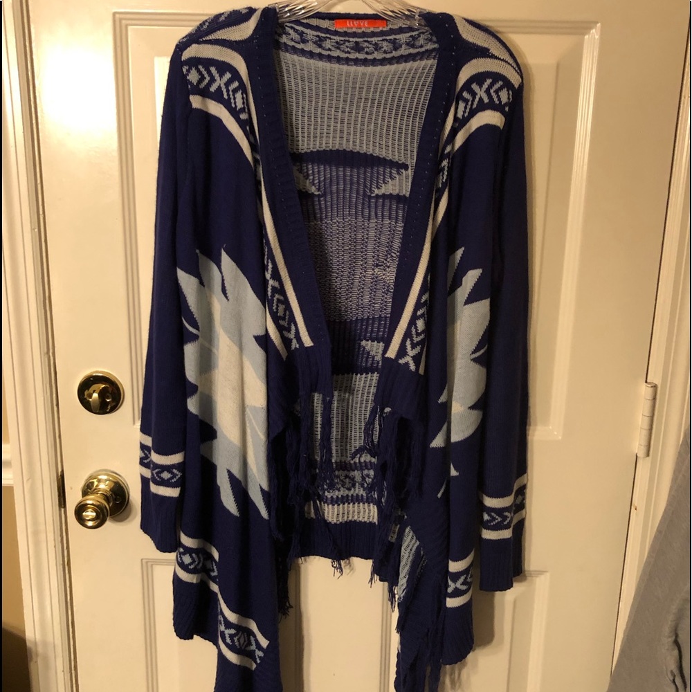 Women’s Sz S/M llove hi/low cardigan w/fringe